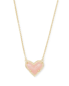 Framed Ari Heart Gold Short Pendant Necklace in Light Pink Drusy